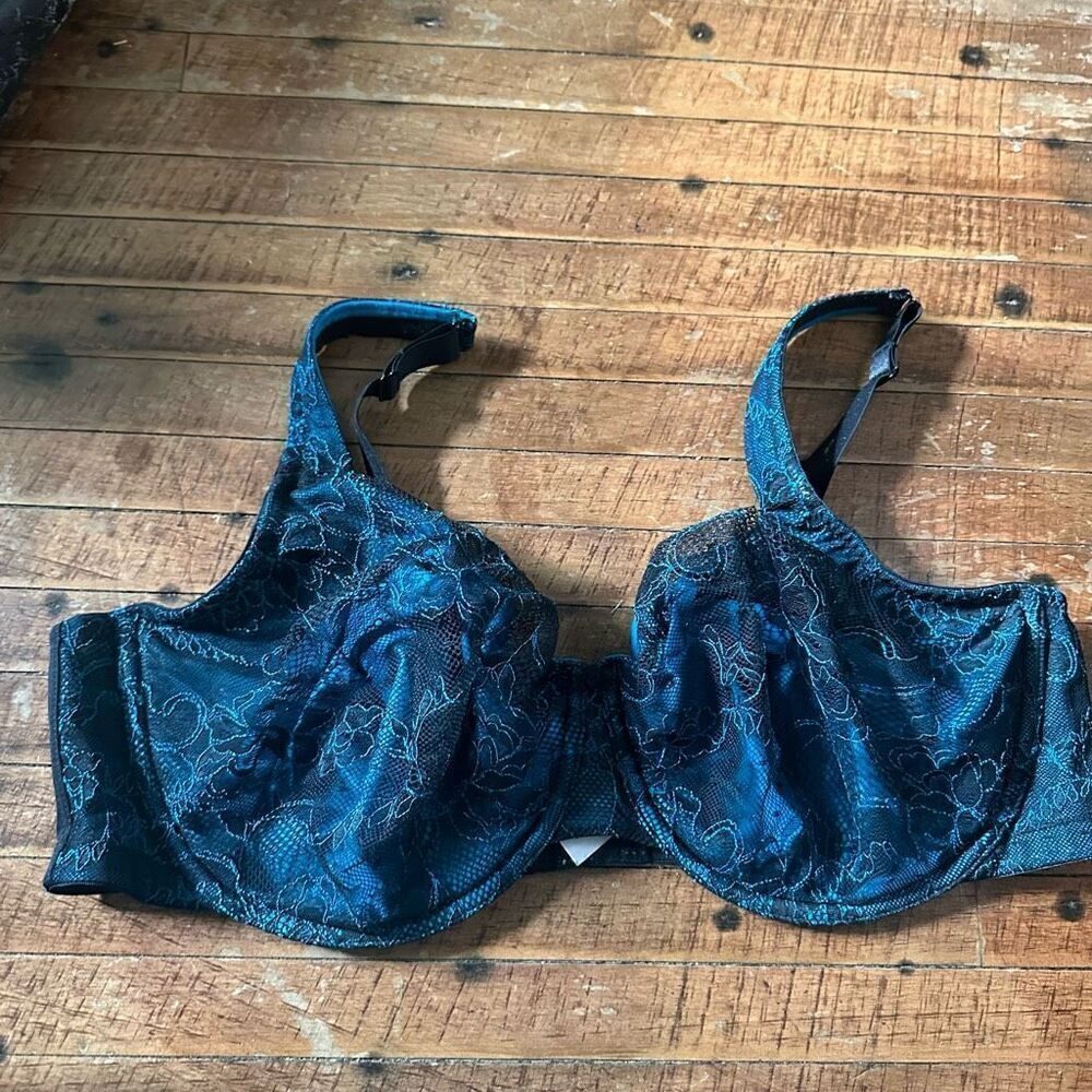 Cacique black & teal Lace lightly lined underwire 44DD bra